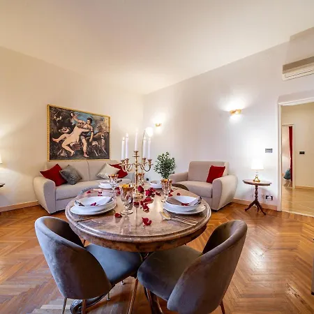 1 Minute From Piazza Maggiore Romance & Art * Bologna