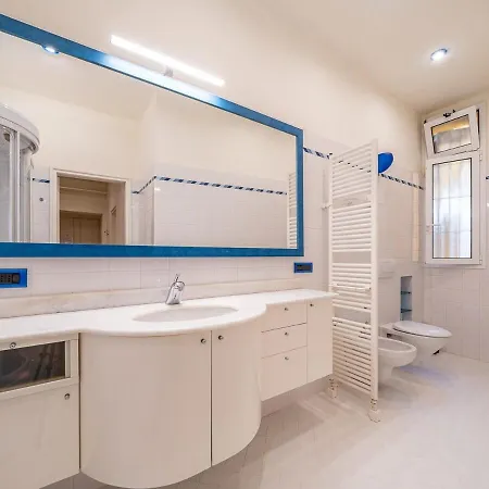Apartman 1 Minute From Piazza Maggiore Romance & Art