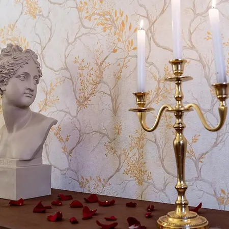 1 Minute From Piazza Maggiore Romance & Art Lejlighed *